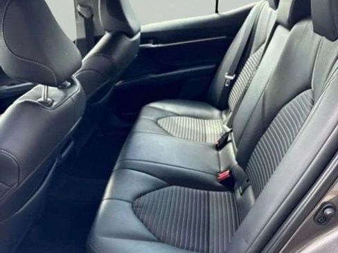 Used 2024 Toyota Camry SE FWD image 8