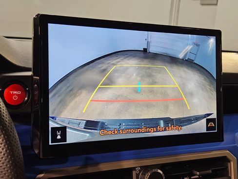 Certified 2025 Toyota Tacoma TRD Off-Road w/ TRD Off Road Upgrade Package image 30