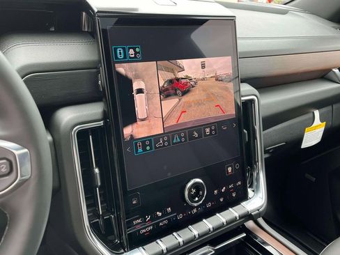 New 2026 GMC Yukon XL Denali AWD/4WD image 31