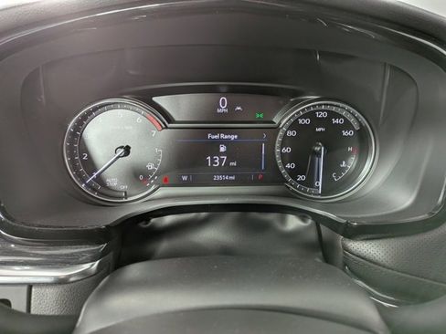 Certified 2022 Cadillac XT5 Premium Luxury image 6