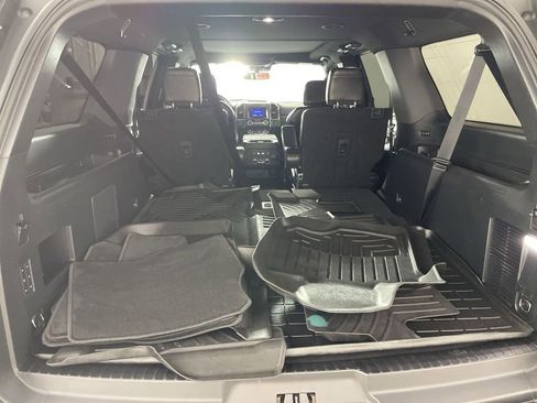 Used 2021 Ford Expedition Max Limited image 26