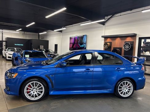 Used 2015 Mitsubishi Lancer Evolution GSR image 7