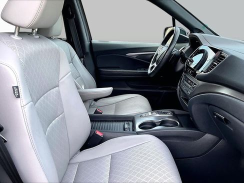 Used 2020 Honda Passport EX-L image 11