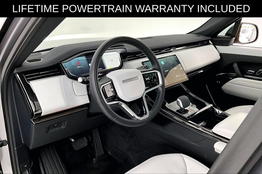 Used 2024 Land Rover Range Rover Sport SE AWD/4WD image 16