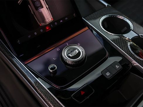 Certified 2025 Cadillac Escalade V w/ LPO, Floor Liner Package image 19