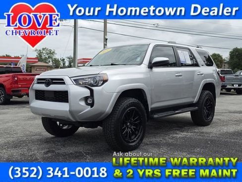 Used 2021 Toyota 4Runner SR5 AWD/4WD image 1