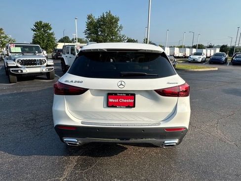 New 2026 Mercedes-Benz GLA 250 4MATIC image 12