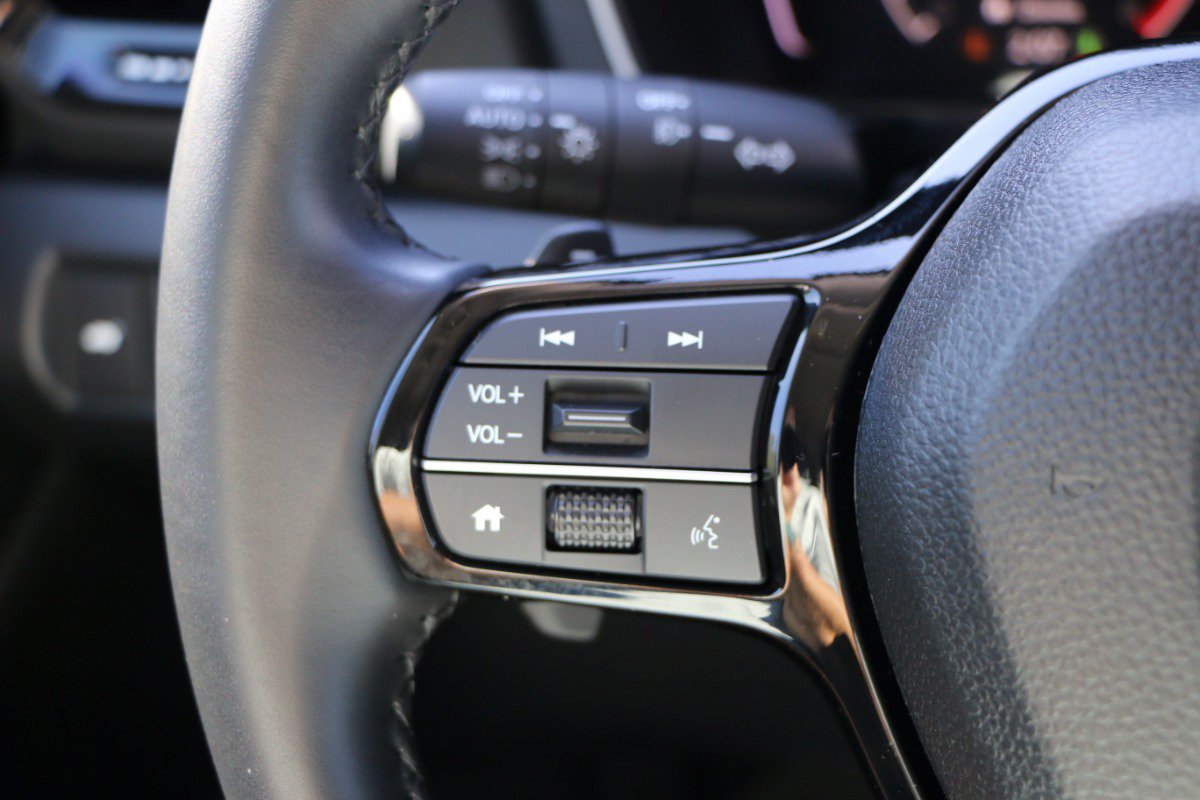 Used 2025 Honda Pilot EX-L image 20