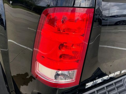 Used 2013 GMC Sierra 1500 SLE image 27