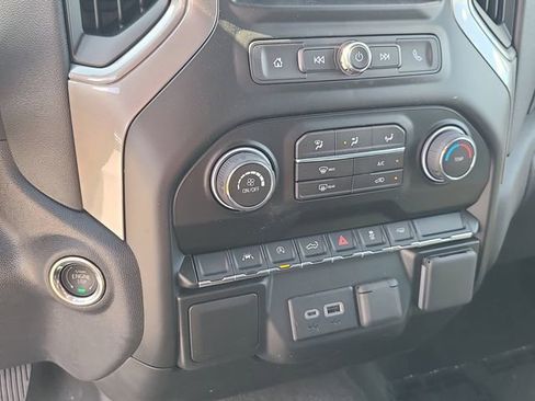 New 2026 Chevrolet Silverado 1500 Custom image 31