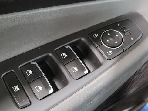 Used 2020 Hyundai Santa Fe SE image 27