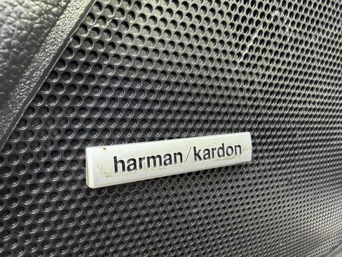 Used 2017 Subaru Outback 3.6R Limited image 26