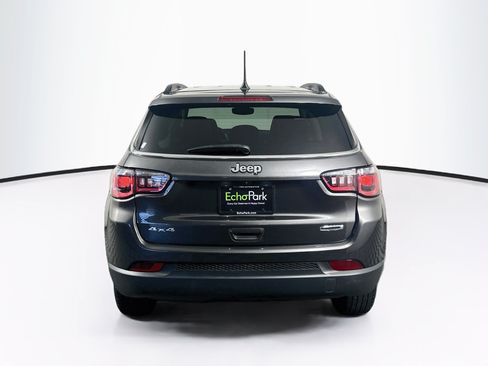 Used 2022 Jeep Compass Latitude w/ Convenience Group AWD/4WD image 7