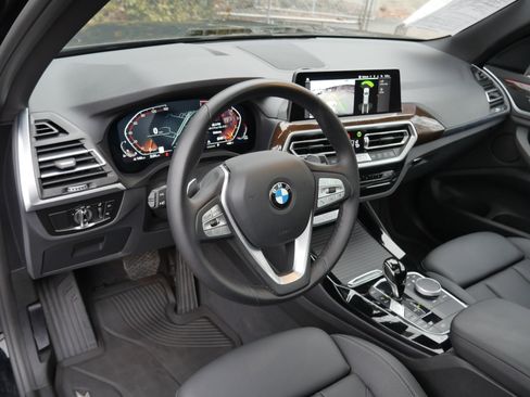Used 2024 BMW X3 xDrive30i image 4