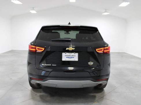 Used 2025 Chevrolet Blazer LT image 8