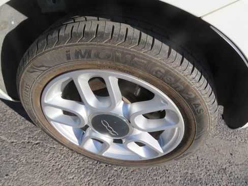 Used 2013 FIAT 500 Pop image 10