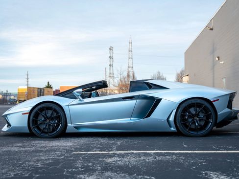 Used 2013 Lamborghini Aventador LP 700-4 image 27