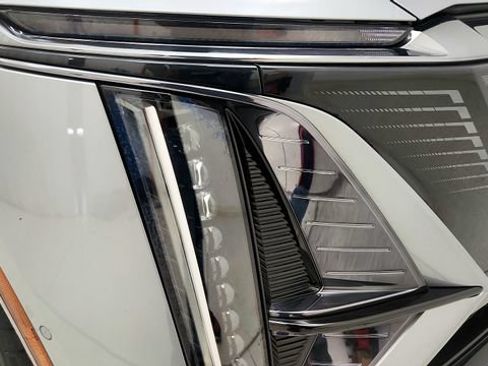 Used 2024 Cadillac Lyriq Sport RWD image 22