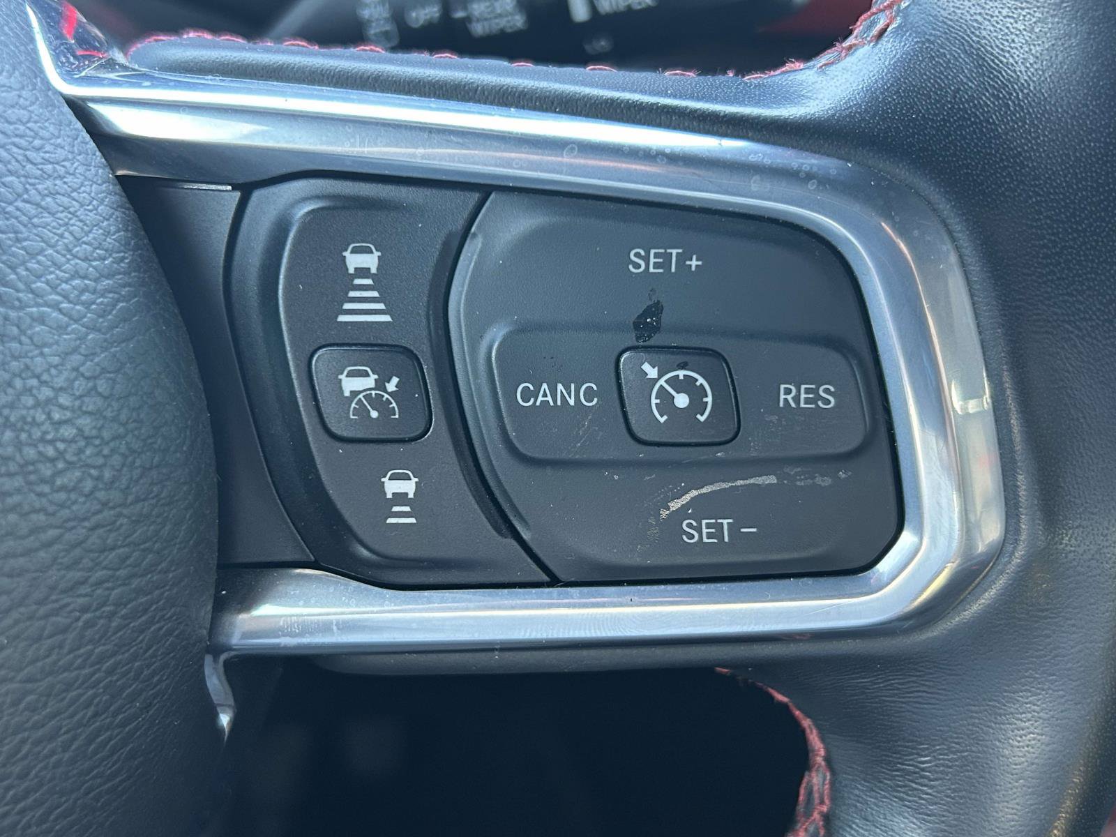 Used 2022 Jeep Wrangler Unlimited Rubicon w/ Steel Bumper Group AWD/4WD image 24