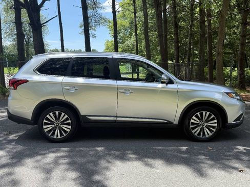 Used 2020 Mitsubishi Outlander SEL AWD/4WD image 4