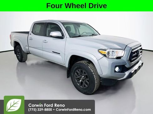 Used 2021 Toyota Tacoma SR5 AWD/4WD image 1