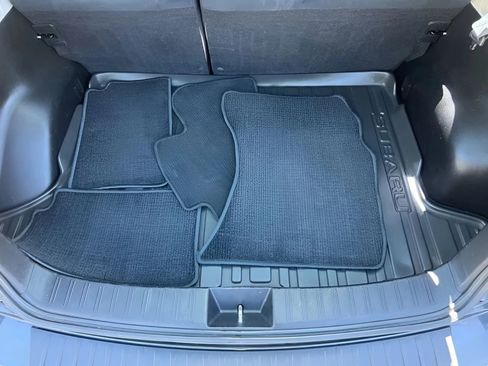 Used 2011 Subaru Impreza 2.5i AWD/4WD image 10