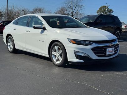 Used 2020 Chevrolet Malibu LS w/ Driver Confidence Package II