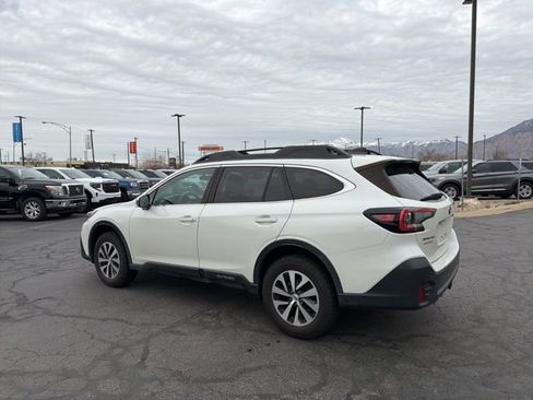 Used 2021 Subaru Outback Premium AWD/4WD image 12