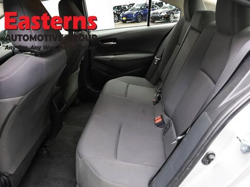 Used 2021 Toyota Corolla LE w/ Carpet Mat Package (TMS) FWD image 20