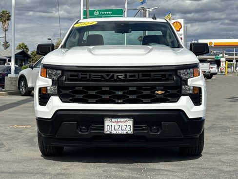 Used 2024 Chevrolet Silverado 1500 W/T w/ Trailering Package RWD image 2