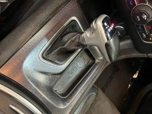 Used 2017 Dodge Charger SRT w/ Harman/Kardon Audio Group RWD image 20