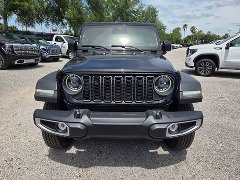 New 2026 Jeep Gladiator Sport image 18