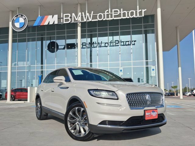 Used 2023 Lincoln Nautilus Reserve AWD/4WD image 1