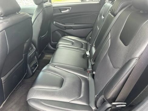 Used 2022 Ford Edge Titanium w/ Equipment Group 301A AWD/4WD image 20