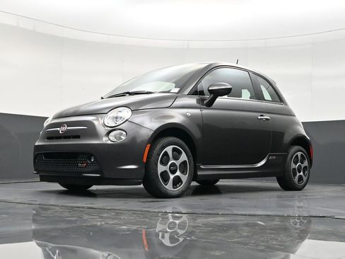 Used 2018 FIAT 500 e image 21