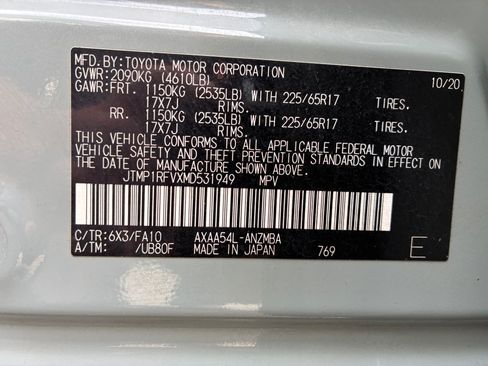 Used 2021 Toyota RAV4 XLE w/ Convenience Package AWD/4WD image 38