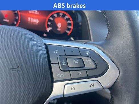 New 2026 Volkswagen Atlas Peak Edition image 11