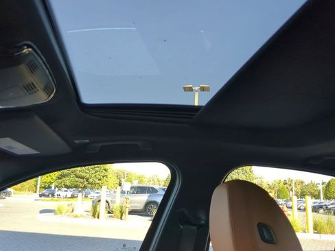 New 2026 BMW 330i Sedan w/ Premium Package image 20