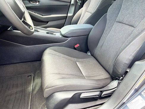 Used 2025 Honda Accord LX image 33