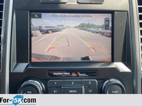 Used 2015 Ford F150 XLT w/ Equipment Group 302A Luxury AWD/4WD image 15