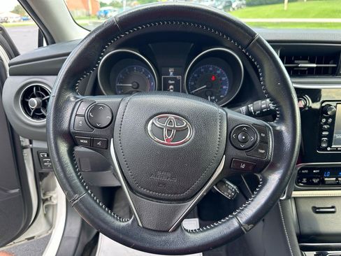 Used 2018 Toyota Corolla iM w/ All-Weather Mat Package FWD image 26