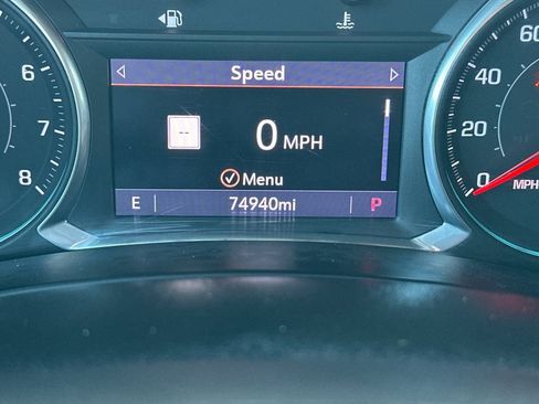 Used 2022 Chevrolet Equinox Premier image 33