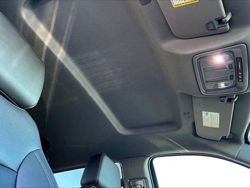 Used 2023 GMC Sierra 1500 SLT w/ SLT Premium Package image 23