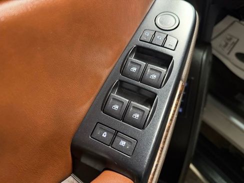 Used 2015 Chevrolet Tahoe LTZ image 14