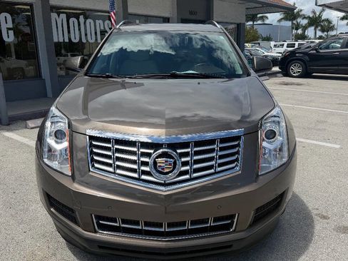 Used 2014 Cadillac SRX Luxury w/ Driver Awareness Package image 2