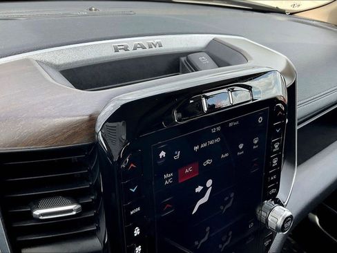 Used 2021 RAM 1500 Laramie w/ Laramie Southwest Edition image 24