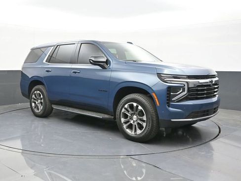 New 2026 Chevrolet Tahoe LS w/ LPO, Dark Essentials Package AWD/4WD image 14