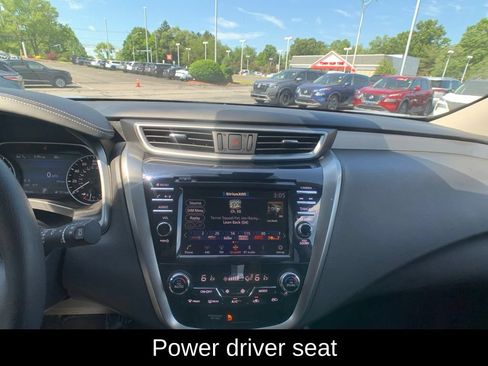 Certified 2024 Nissan Murano SV w/ SV Midnight Edition Package AWD/4WD image 18