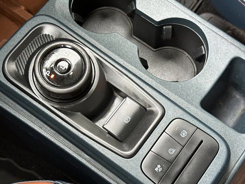 Used 2022 Ford Maverick Lariat w/ Lariat Luxury Package image 20