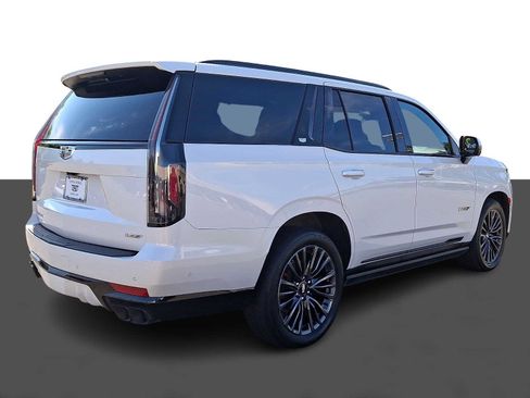 Certified 2024 Cadillac Escalade V AWD/4WD image 5